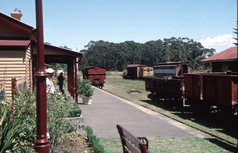 129305: Trentham looking towards Daylesford