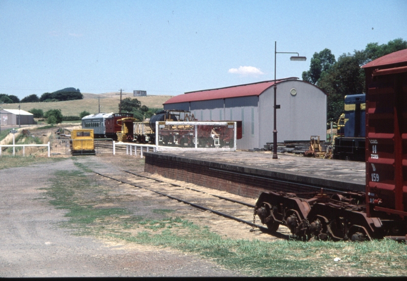 129319: Daylesford carriage dock