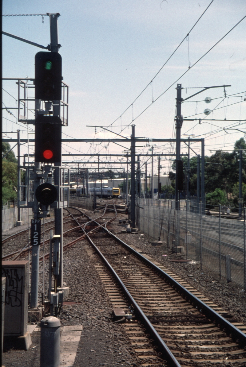 129348: Epping looking towards Melbourne from platform