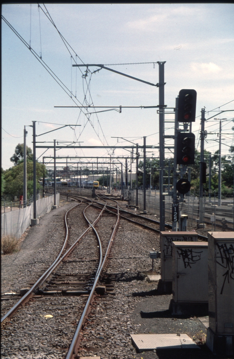 129349: Epping looking towards Melbourne from platform