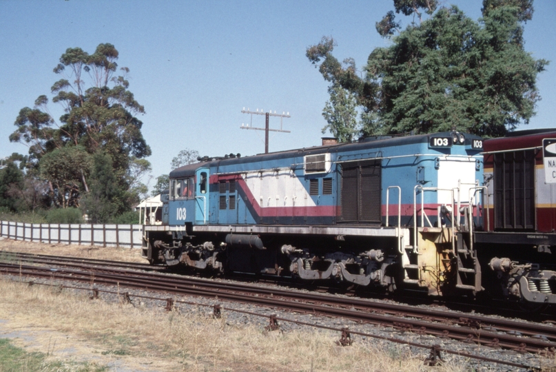 129435: Coolamon Light engines to Junee 103 (4836 4814),