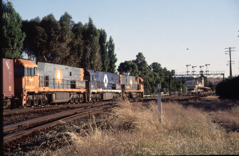 129451: Junee Southbound Freight NR 72 NR 57 NR 101