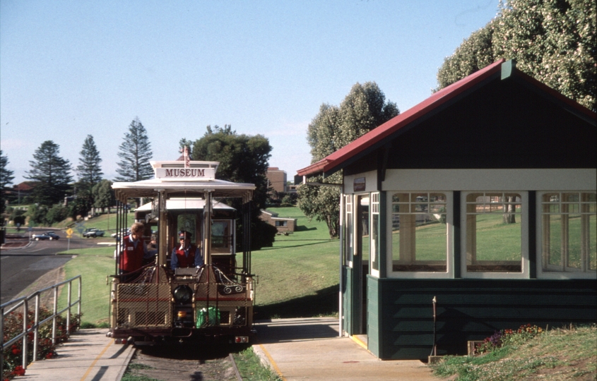 129460: Portland Cable Tramway Foreshore to RSL Lookout Dummy No 1 (Trailer No 95),