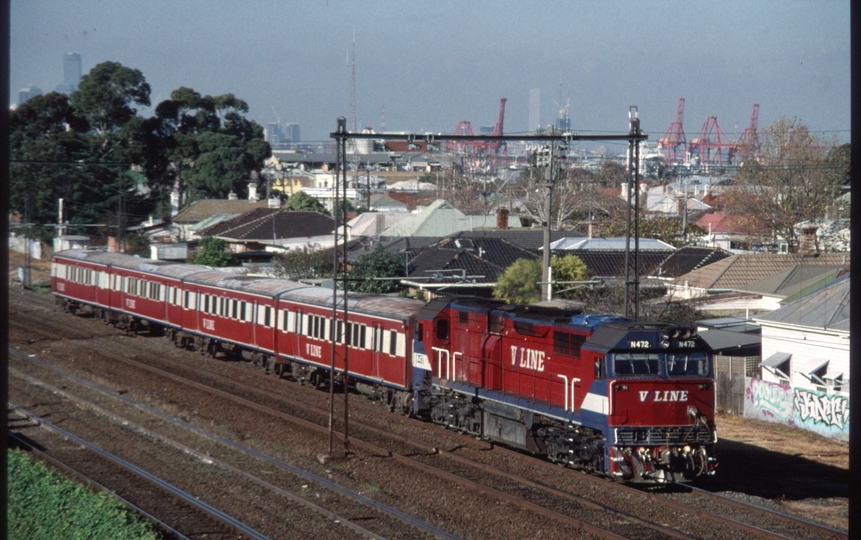 129709:1:17pm Passenger to Bacchus Marsh N 472