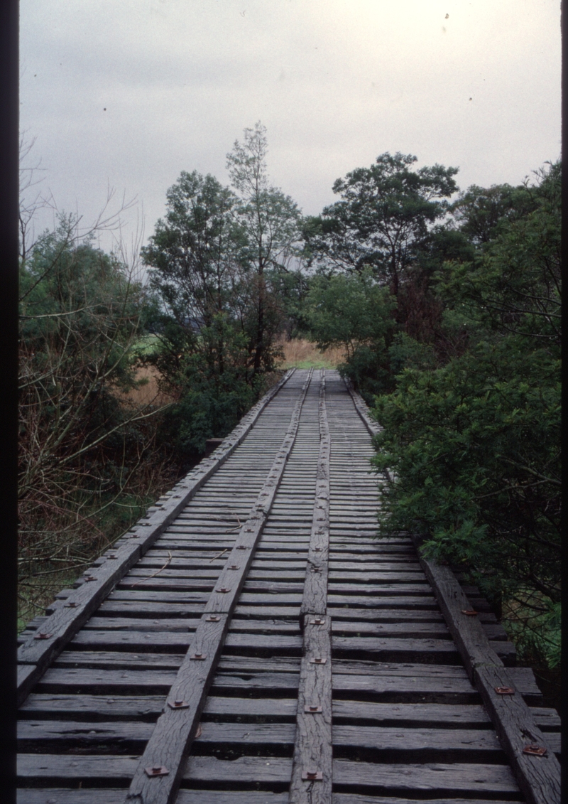 129778: Cowwarr (down side), near Cross Street looking towards Maffra