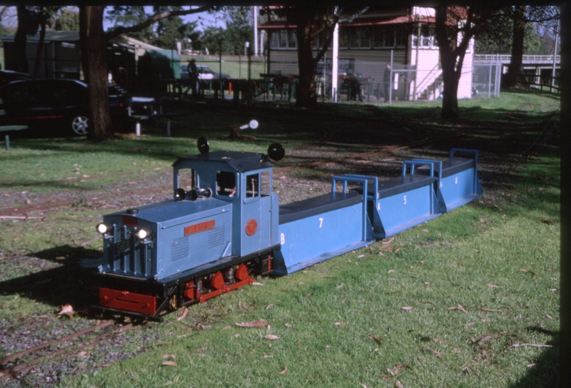 129783: Gippsland Model Engineering Society Traralgon 184 mm gauge 'The Busy Bee'