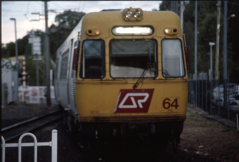 129794: Ferny Grove Arriving Suburban Set 64 leading