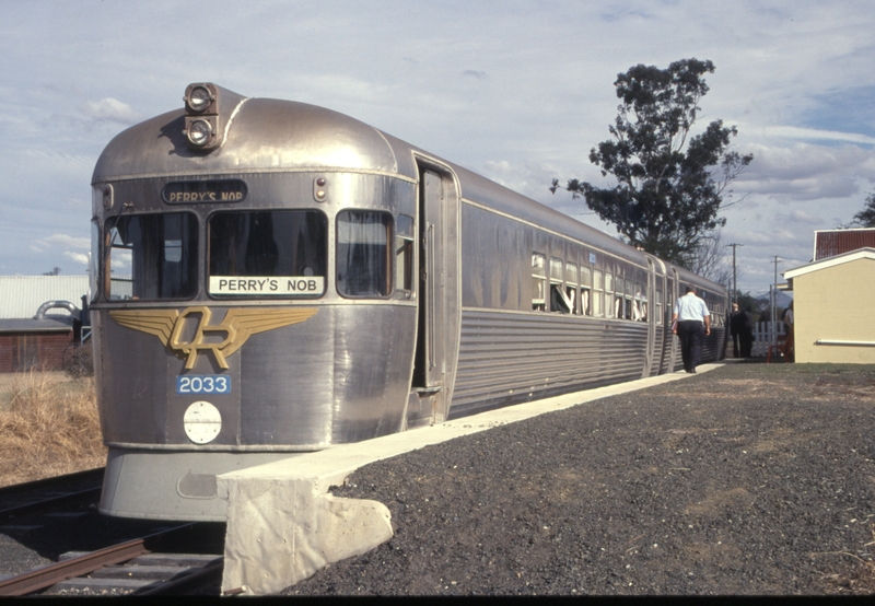 129969: Museum Junction (Rosewood), 2:10pm Passenger from Perry's Nob 2038 2033