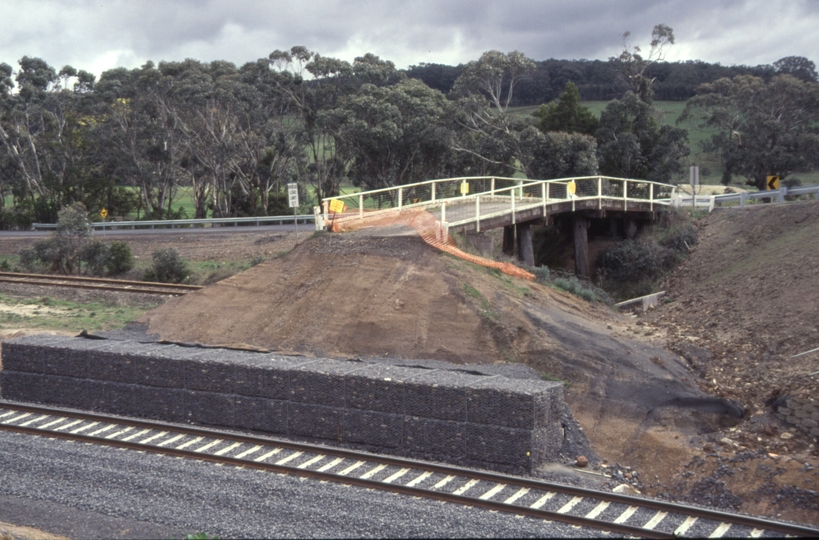 129995: Portland Flat Road Bridge looking towards Ballarat