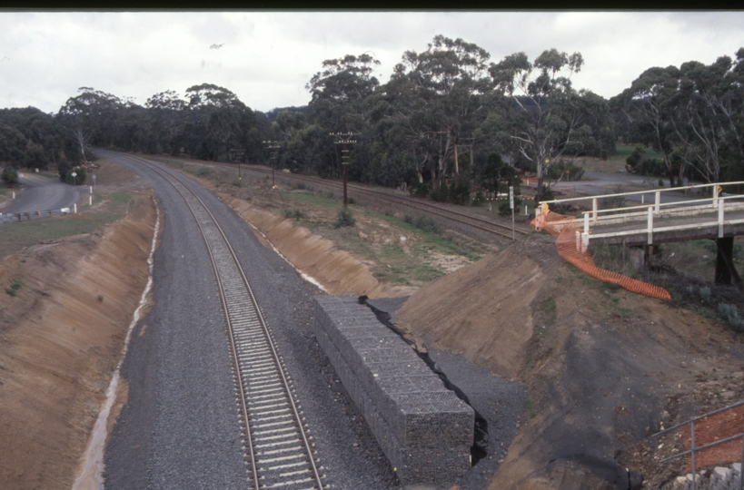 129996: Portland Flat Road Bridge looking towards Ballarat