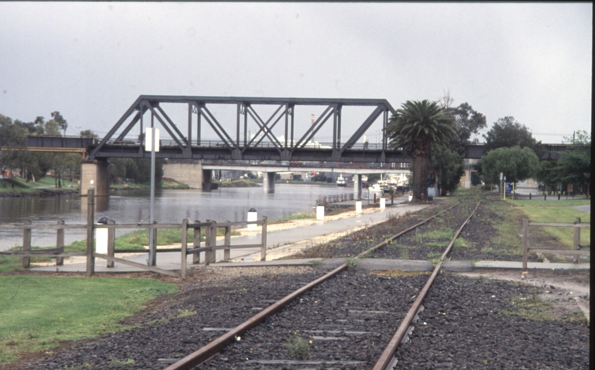 130126: Footscray Goods Line at Wingfield Street looking South