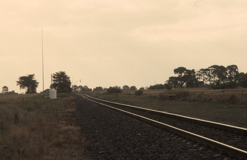 130388: Cressy looking West from platform