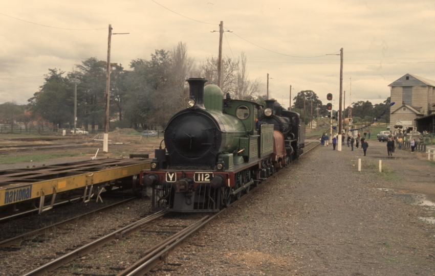 130529: Maryborough Y 112 D3 639 backing down