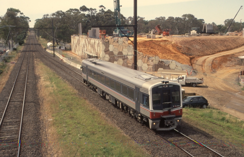 130615: Yarraman Passenger from Traralgon 7007