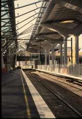 130660: Southern Cross Platforms 12 and 13 looking South