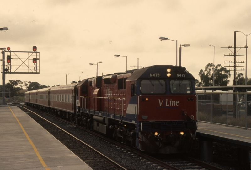 130715: Melton 8:30am Passenger to Bacchus Marsh N 475