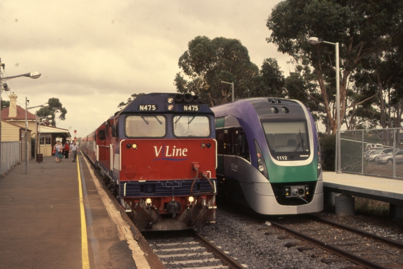 130721: Melton 10:03am Passenger from Bacchus Marsh N 475 and Passenger to Ararat 1112 trailing