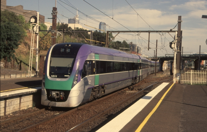 130748: North Melbourne 4:29pm Passenger from Ballarat 1211 trailing