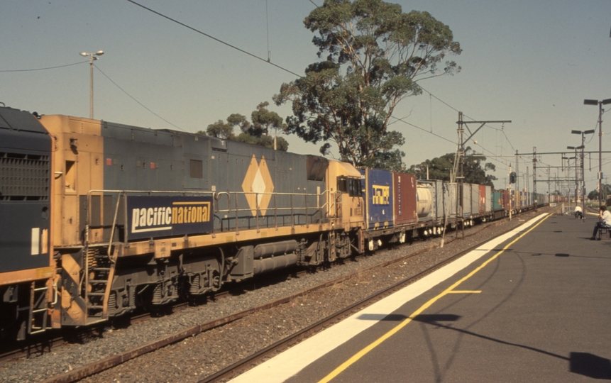 130777: Albion Down Freight (NR 84 AN 8), NR 35