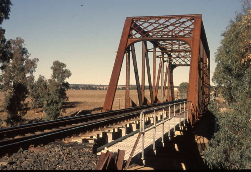 131077: Talbragar River Bridge looking towards Dubbo