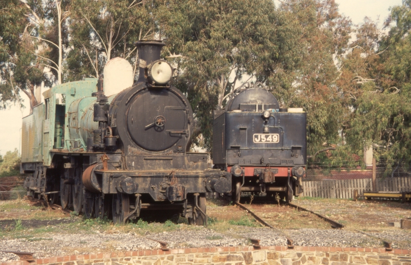 131138: Maldon D3 636 and Tender J 549