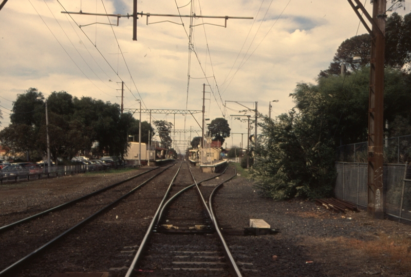 131198: Cheltenham looking towards Frankston from Park Road Level Crossing