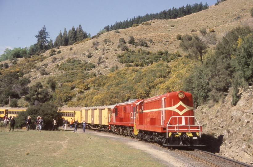 131629: Hindon Taieri Gorge Railway Passenger to Middlemarch De 504 Dj 1240