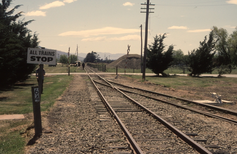 131652: Middlemarch Taieri Gorge Railway looking towards end of track