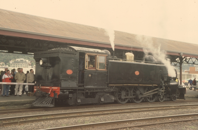 131685: Dunedin Centenary Parade Wab 794