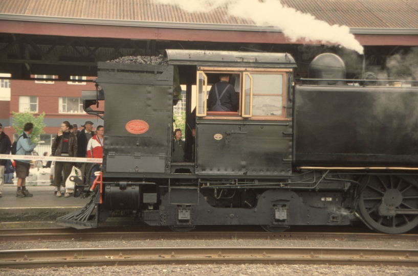 131686: Dunedin Centenary Parade Wab 794