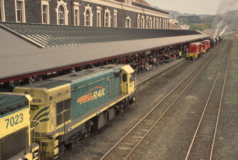 131699: Dunedin Centenary Parade DCP 4801