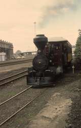 131717: Dunedin Shuttle to Otago Early Settlers Museum D 140 trailing