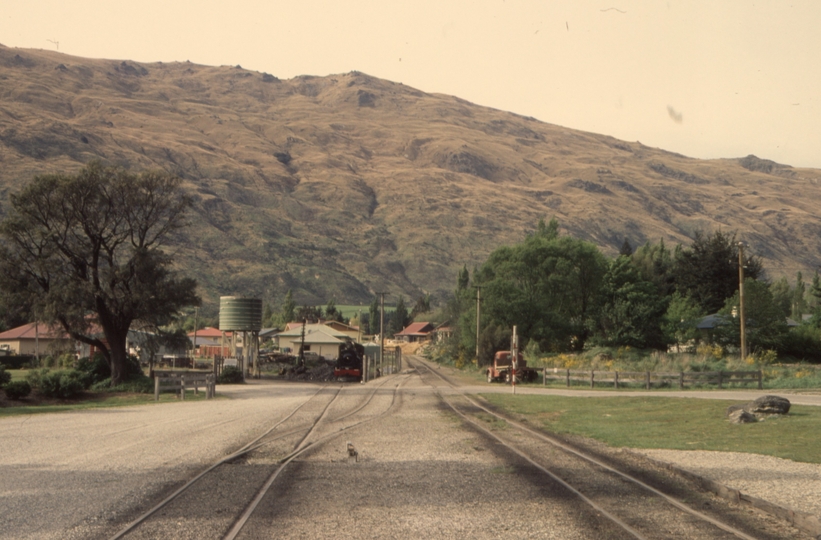 131849: Kingston looking towards Fairlight Ab 795 in distance in locomotive area