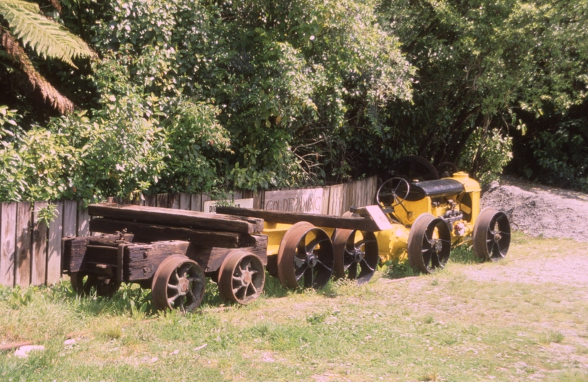 131873: Shantytown Tractor and logging bogies