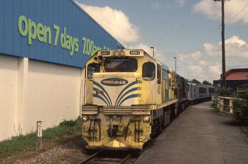 131892: Greymouth Empty Cars from Elmer Lane to form 'Tranz Alpine' to Christchurch DCP 4801 DX 5287