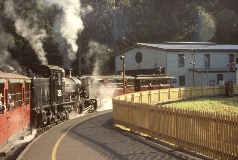 131897: Belgrave 'Fielder Flyer' to Gembrook G 42