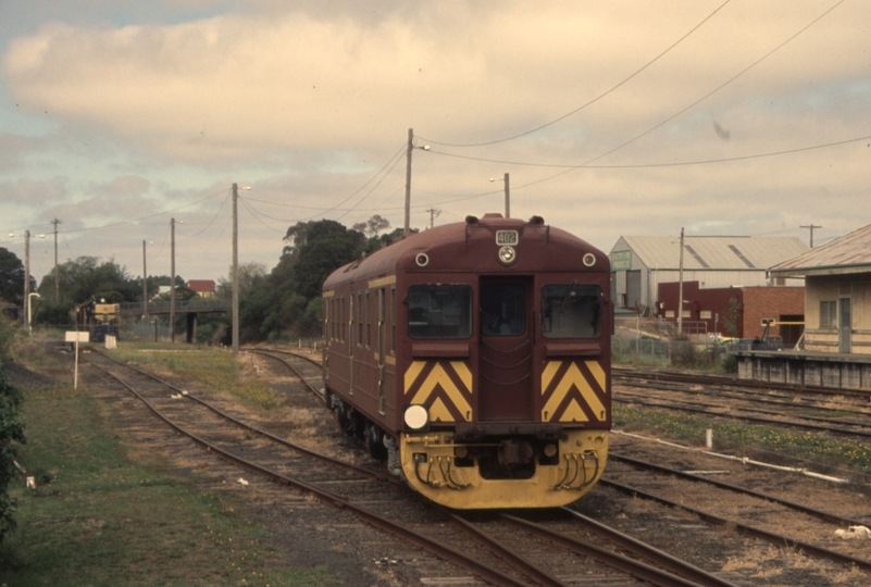 132025:12:20pm Passenger to Leongatha 402