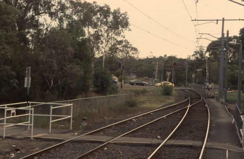 132103: Diamond Creek looking towards Eltham