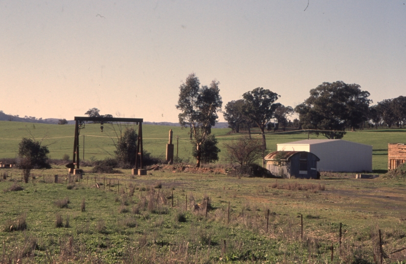 132151: Tarcutta viewed from highway side