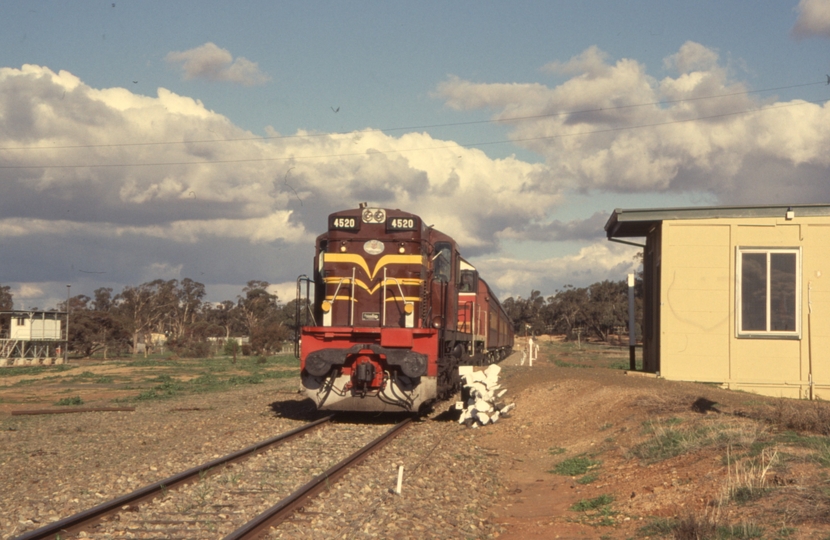 132200: Barmedman NSWRTM Special to Wyalong 4520 (4916),