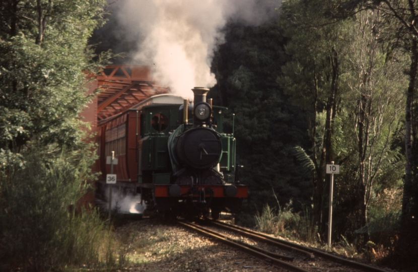 132308: Bridge No 36 'The Iron Bridge' Passenger to Queenstown Abt No 1