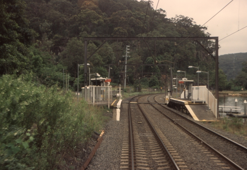 132427: Wondabyne looking North