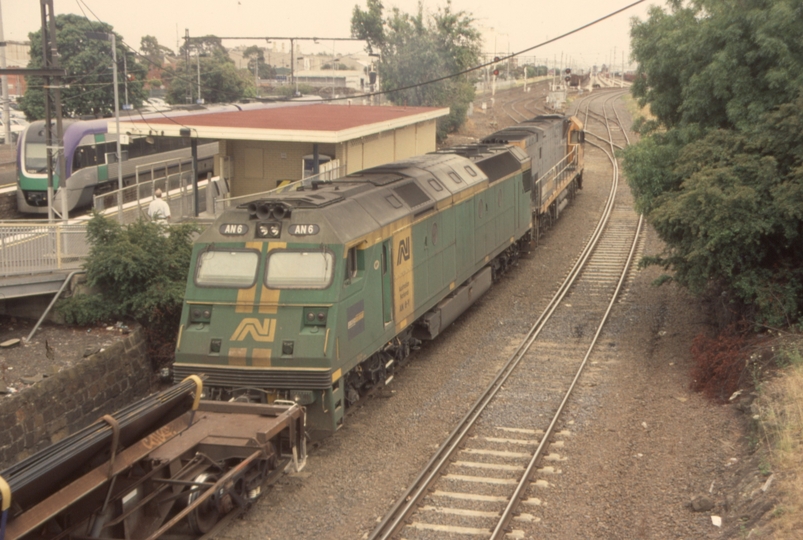 132586: West Footscray Junction Steel Train to Whyalla NR 90 AN 6