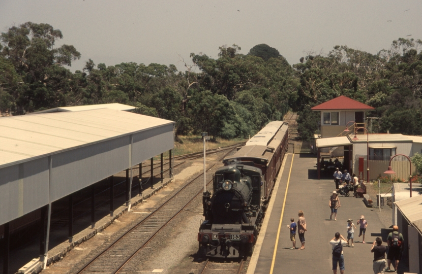 132612: Moorooduc Passenger from Mornington Yuilles Road K 163