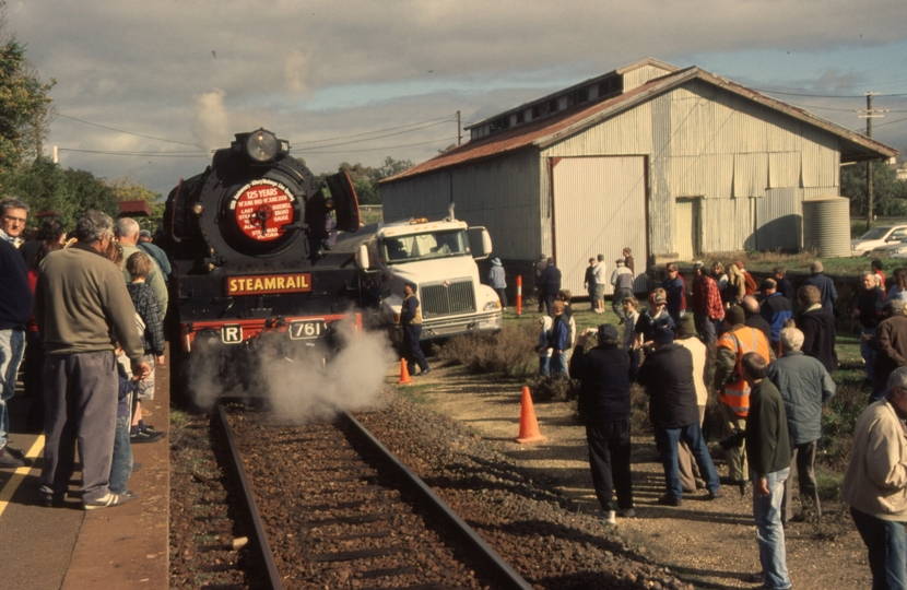 132713: Euroa 8393 Steamrail Special to Albury R 761 Last Steam on NE BG