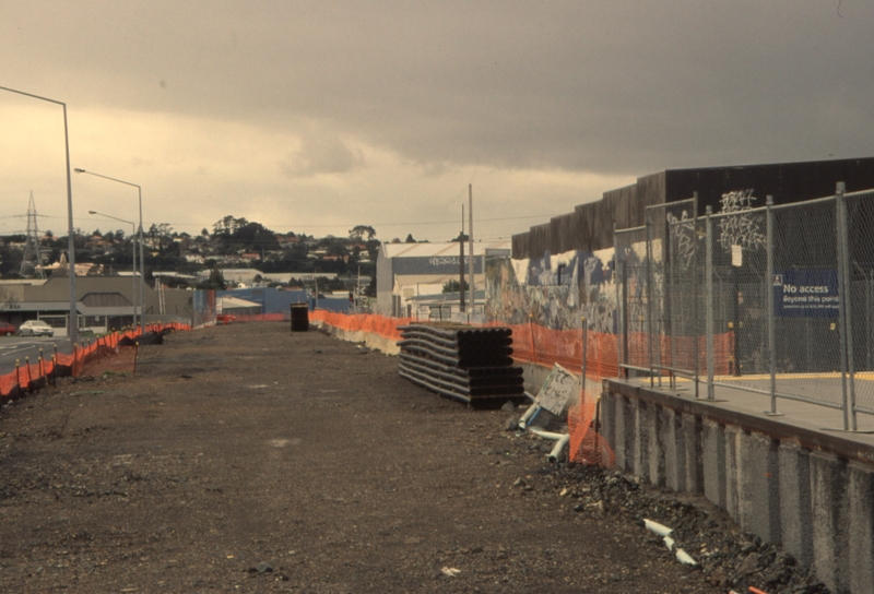 132774: New Lynn looking along formation for second track towards Auckland