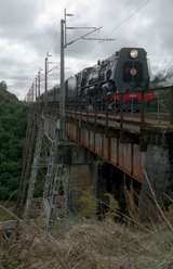 132859: Makatote Viaduct Governor's Special to Paekakariki Ka 942