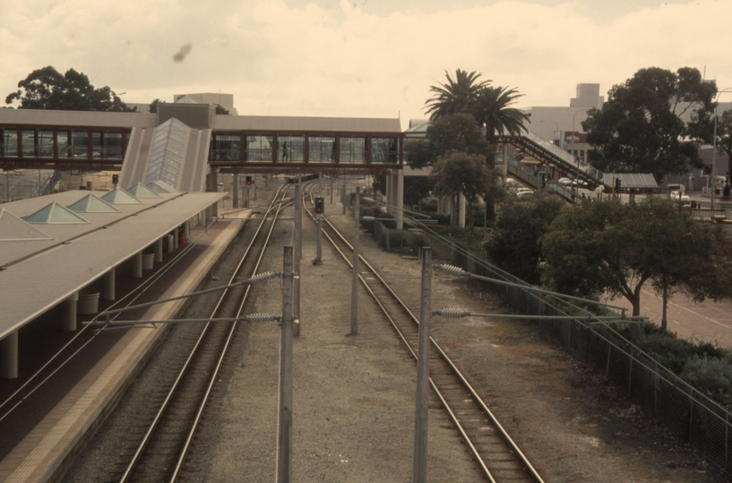 132923: Perth looking West along Fremantle Mains from William Street towards Fremantle