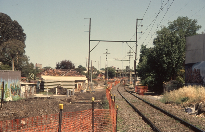 133114: Westgarth looking towards Clifton Hill from Cunningham Street Pedestrian Crossing