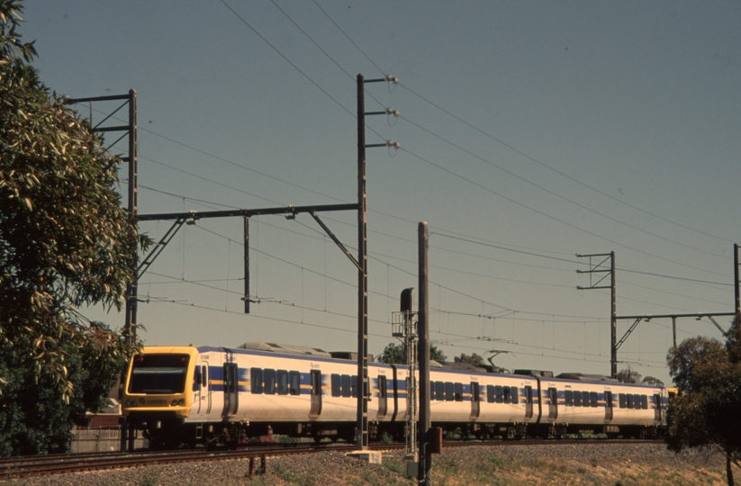 133252: Merri Suburban to Melbourne 6-car X'Trapolis 919 M trailing